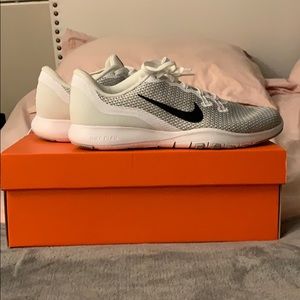 Women’s Nike Flex Trainer 7